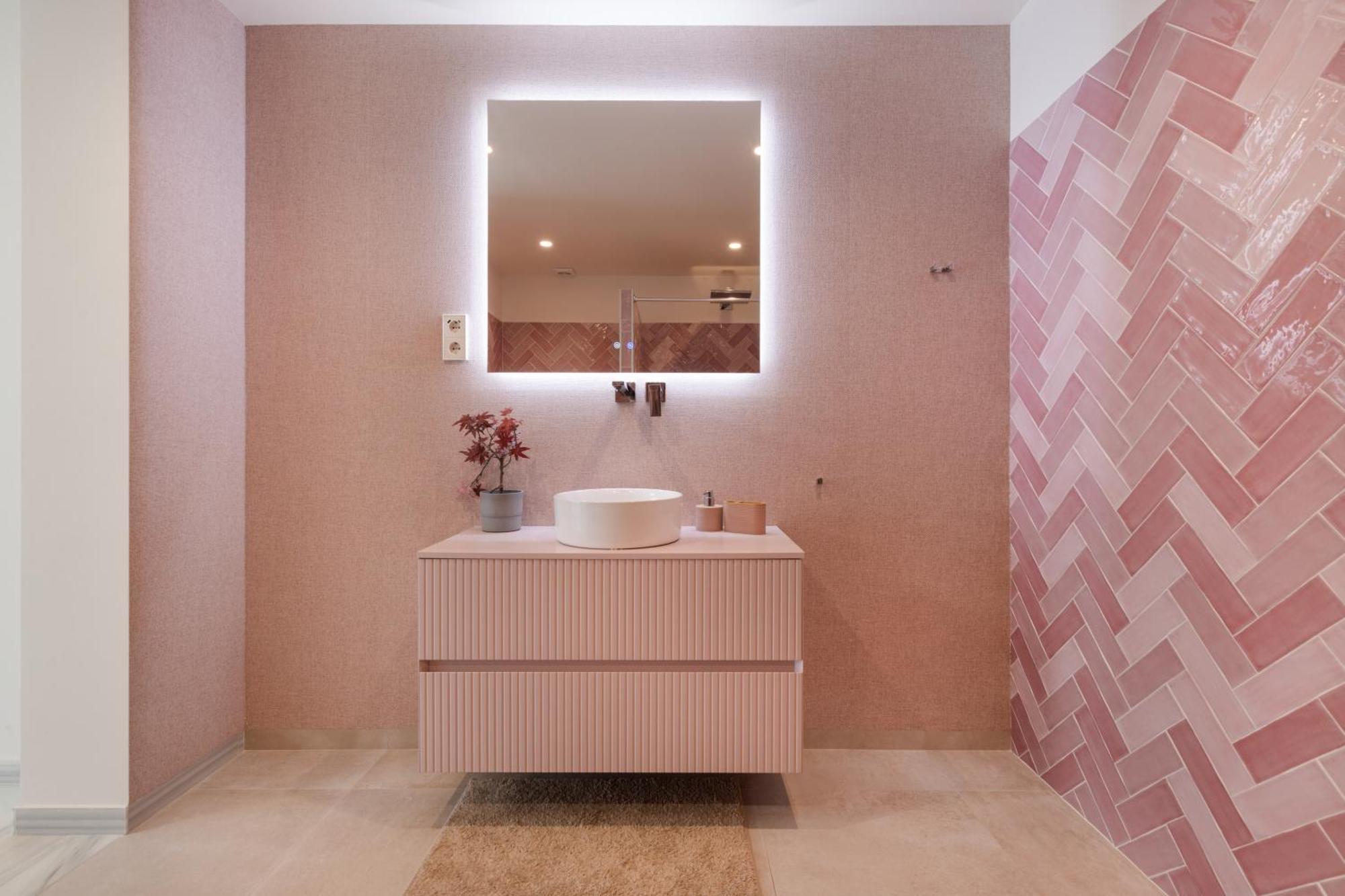 Villaer Luxurious And Modern Family *
