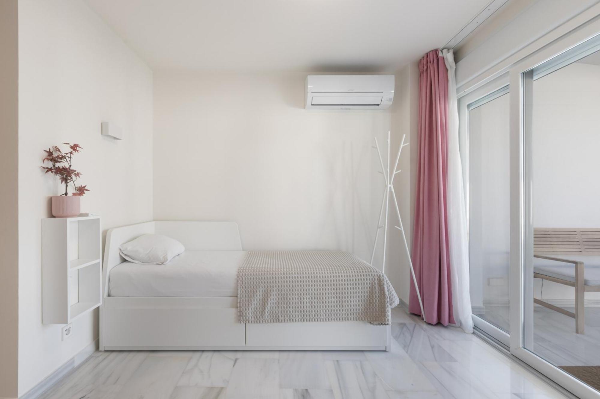 Villaer Luxurious And Modern Family *